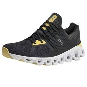On Running Men’s Cloudswift Sneakers Size: 9
